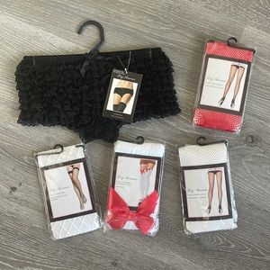 Brand new leg avenue Lace undies and 4 pair of tights